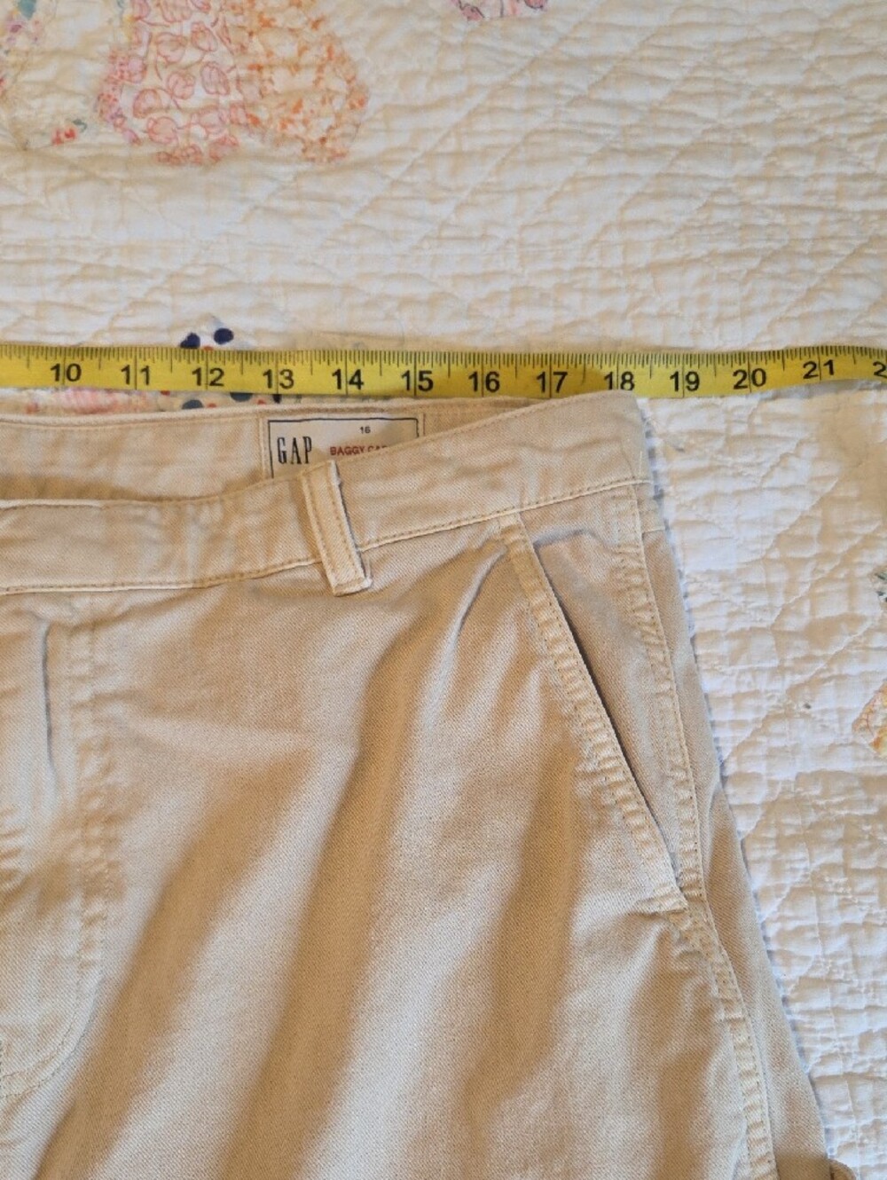 GAP Women's Cargo Pants - Picture 8 of 12